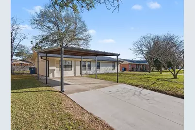 1425 Crestview Drive, Kaufman, TX 75142 - Photo 3