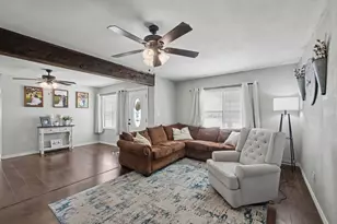 1425 Crestview Dr, Kaufman, TX 75142 - Photo 9