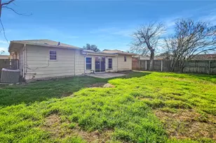 4705 Lawler Rd, Garland, TX 75042 - Photo 19