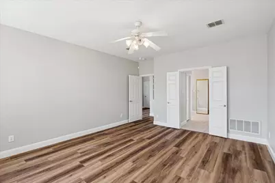 2300 Caldwell Drive, Bedford, TX 76021 - Photo 23