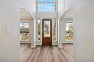 2300 Caldwell Dr, Bedford, TX 76021 - Photo 5