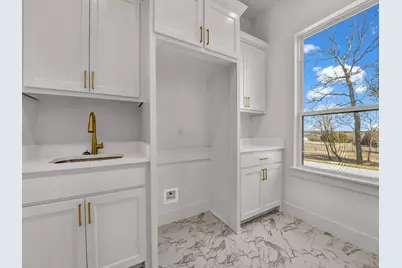 208 Dan Russell Bend, Weatherford, TX 76087 - Photo 25