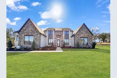 208 Dan Russell Bend, Weatherford, TX 76087 - Photo 1
