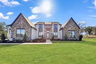 208 Dan Russell Bend, Weatherford, TX 76087 - Photo 1