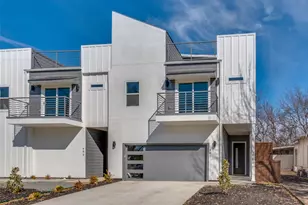 402 S Henderson Ave, Dallas, TX 75223 - Photo 1