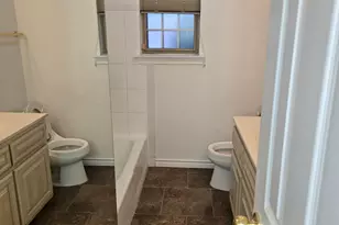 6572 McCart Ave, Fort Worth, TX 76133 - Photo 11