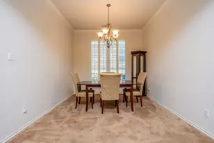 5886 Cliff Ridge Dr, Dallas, TX 75249 - Photo 11