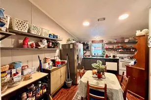 205 Hamilton St, Bynum, TX 76631 - Photo 13