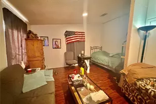 205 Hamilton St, Bynum, TX 76631 - Photo 23