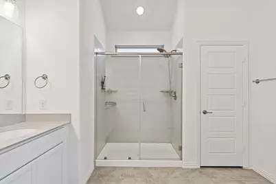 2811 Grand Lookout Lane, Arlington, TX 76001 - Photo 19