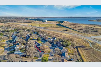 1301 Mildred Lane, Benbrook, TX 76126 - Photo 35