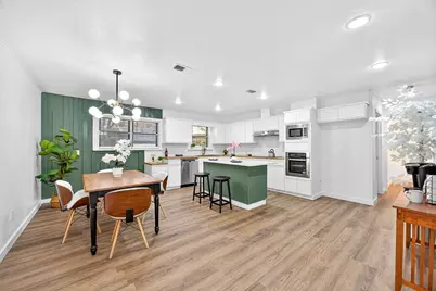 1301 Mildred Lane, Benbrook, TX 76126 - Photo 11