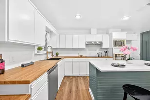 1301 Mildred Ln, Benbrook, TX 76126 - Photo 19