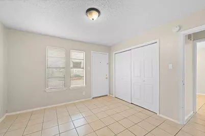 708 N Cooper Street, Arlington, TX 76011 - Photo 17