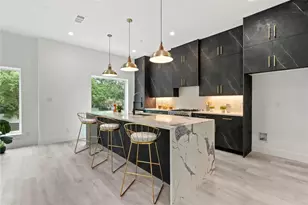 935 W Twelfth St, Dallas, TX 75208 - Photo 3