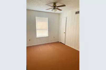 1010 A E Reno Road, Reno, TX 76020 - Photo 5