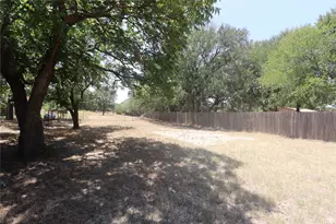 1010 A E Reno Rd, Reno, TX 76020 - Photo 31