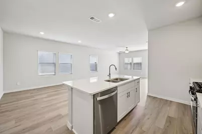 717 Dotty Drive, Princeton, TX 75071 - Photo 5