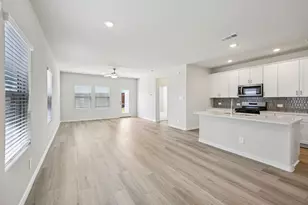 717 Dotty Dr, Princeton, TX 75071 - Photo 3