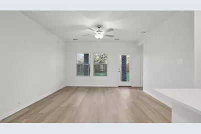 713 Dotty Drive, Princeton, TX 75071 - Photo 7