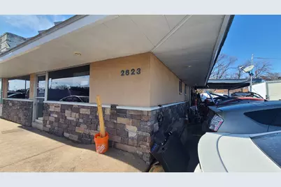 2623 S Garland Avenue, Garland, TX 75041 - Photo 5