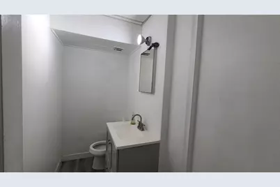 2623 S Garland Avenue, Garland, TX 75041 - Photo 9