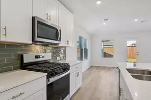 2231 Rannoch St, Sherman, TX 75092 - Photo 7