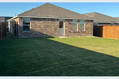 2824 Eppright Drive, Little Elm, TX 75068 - Photo 13