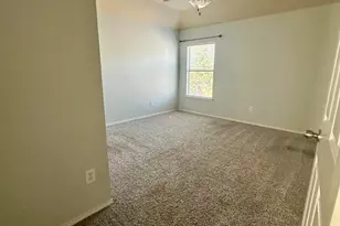 900 Lake Worth Trl, Little Elm, TX 75068 - Photo 9