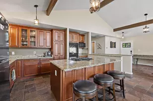 226 Cambridge Dr, Pottsboro, TX 75076 - Photo 3