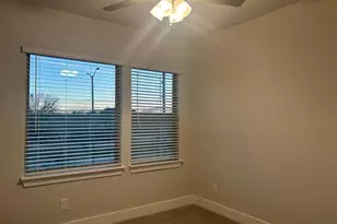 825 W Mayfield Rd, Arlington, TX 76015 - Photo 17