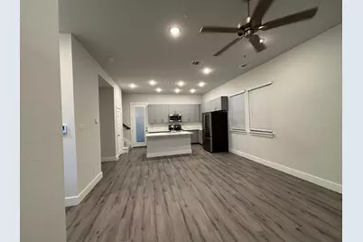 825 W Mayfield Road #115, Arlington, TX 76015 - Photo 5