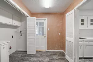 1810 Darby Ln, Arcola, TX 77545 - Photo 15