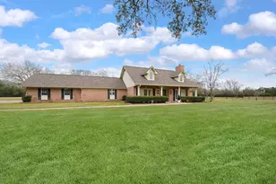 1810 Darby Ln, Arcola, TX 77545 - Photo 3