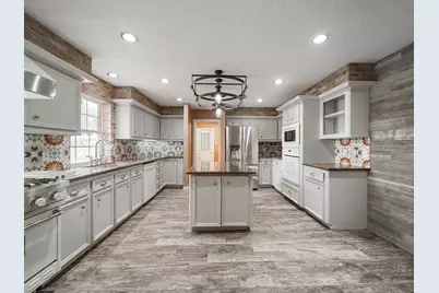 1810 Darby Lane, Arcola, TX 77545 - Photo 13