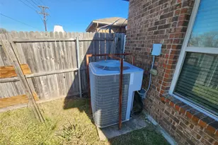 2013 Cranberry Ct, Mesquite, TX 75181 - Photo 7