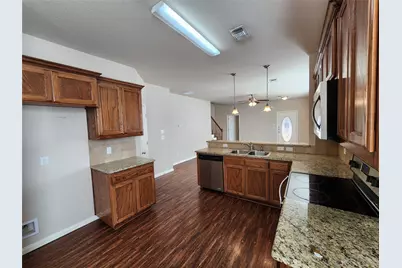 1024 Winscott Road, Benbrook, TX 76126 - Photo 7