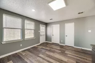 512 Rocky Springs Dr, McKinney, TX 75071 - Photo 9