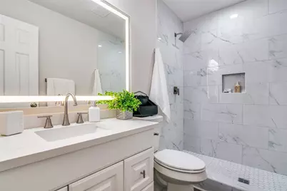 6402 Casa Vista Drive, Garland, TX 75043 - Photo 15