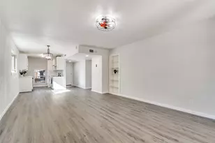 6402 Casa Vista Dr, Garland, TX 75043 - Photo 7