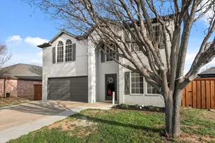 512 Ryan St, Saginaw, TX 76179 - Photo 3