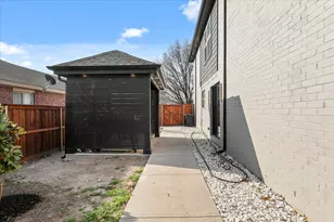 512 Ryan St, Saginaw, TX 76179 - Photo 33