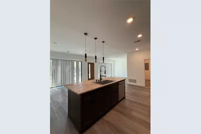 2707 Carpenter Avenue, Dallas, TX 75215 - Photo 3