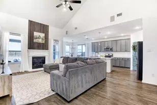 1437 Pleasant Knoll Trl, Aubrey, TX 76227 - Photo 7