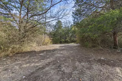 2831 Lebrock Street, Dallas, TX 75241 - Photo 15