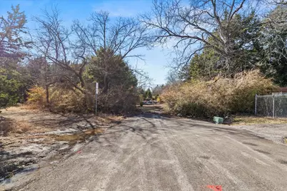 2831 Lebrock Street, Dallas, TX 75241 - Photo 13