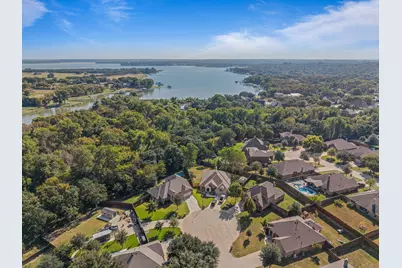 108 Bosque Court, Azle, TX 76020 - Photo 27