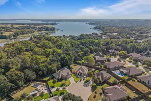 108 Bosque Ct, Azle, TX 76020 - Photo 27