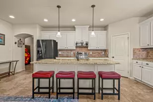 108 Bosque Ct, Azle, TX 76020 - Photo 5