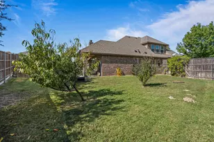 108 Bosque Ct, Azle, TX 76020 - Photo 15